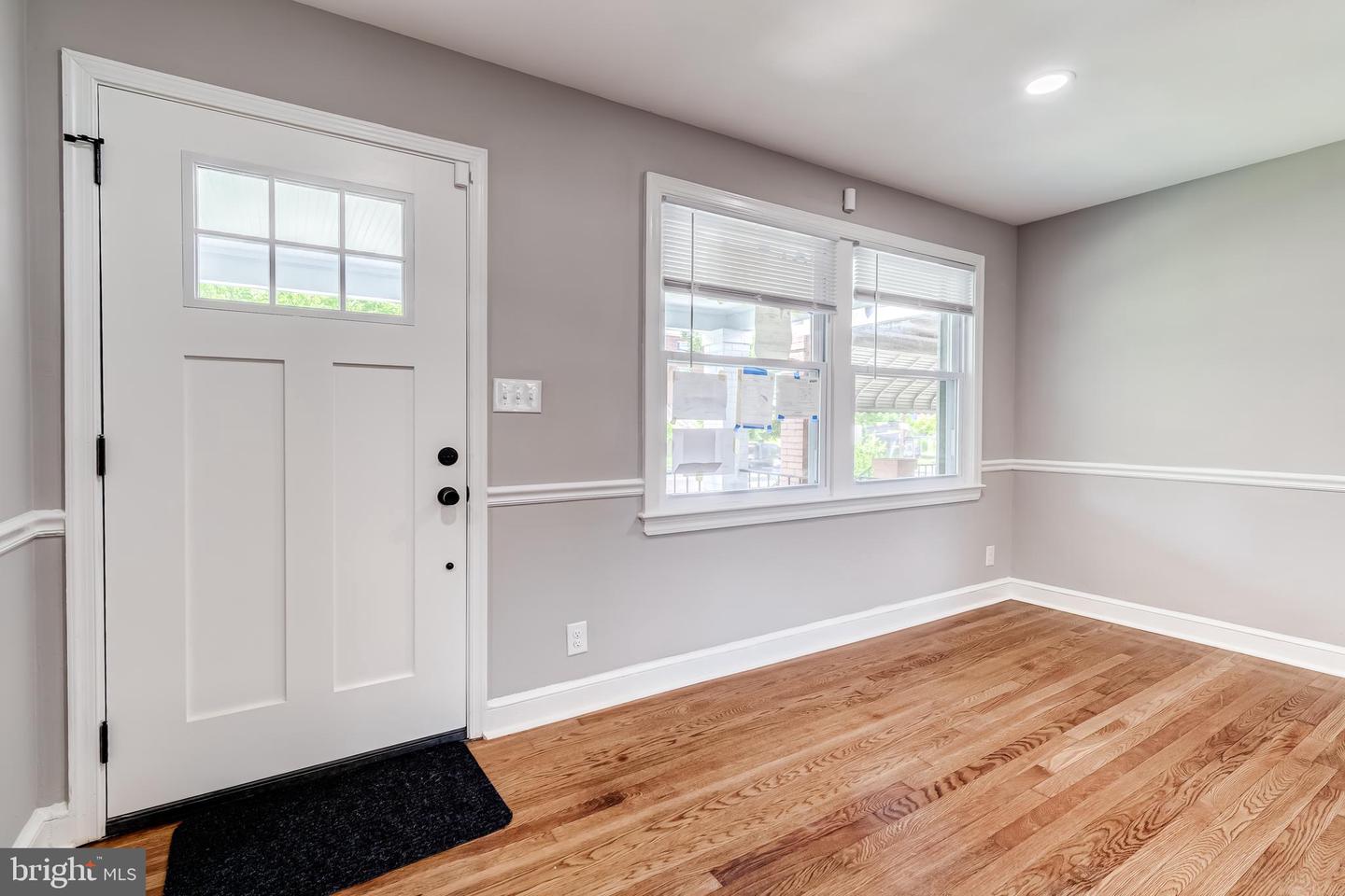 1902 GOOD HOPE RD SE, WASHINGTON, District Of Columbia 20020, 3 Bedrooms Bedrooms, ,2 BathroomsBathrooms,Residential,For sale,1902 GOOD HOPE RD SE,DCDC2193890 MLS # DCDC2193890