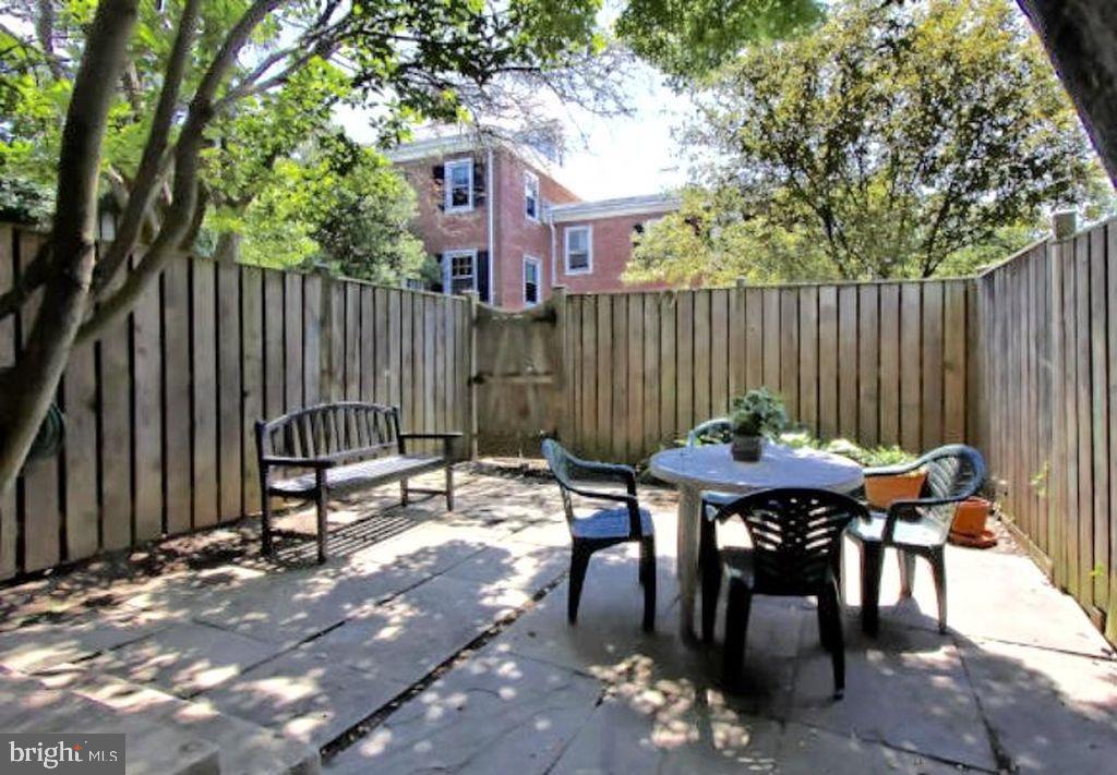 4217 32ND RD S, ARLINGTON, Virginia 22206, 3 Bedrooms Bedrooms, ,2 BathroomsBathrooms,Residential,For sale,4217 32ND RD S,VAAR2056668 MLS # VAAR2056668