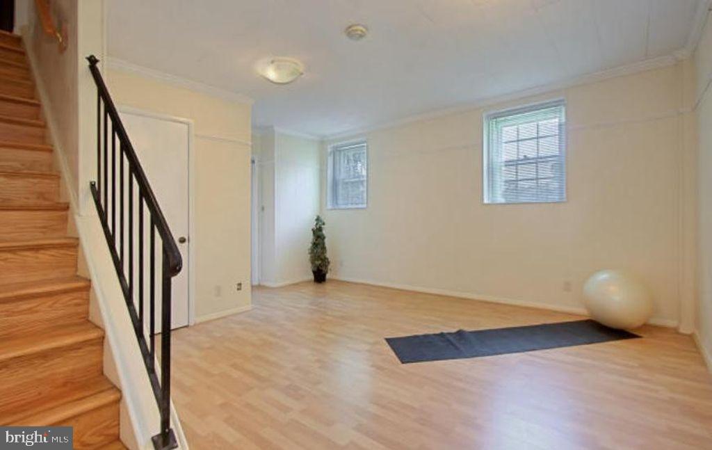 4217 32ND RD S, ARLINGTON, Virginia 22206, 3 Bedrooms Bedrooms, ,2 BathroomsBathrooms,Residential,For sale,4217 32ND RD S,VAAR2056668 MLS # VAAR2056668
