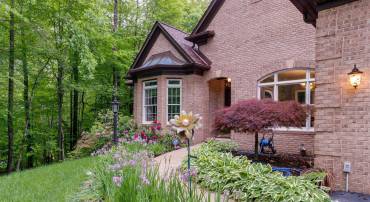 12868 PADDLE WHEEL CT, MANASSAS, Virginia 20112, 5 Bedrooms Bedrooms, ,4 BathroomsBathrooms,Residential,For sale,12868 PADDLE WHEEL CT,VAPW2093470 MLS # VAPW2093470