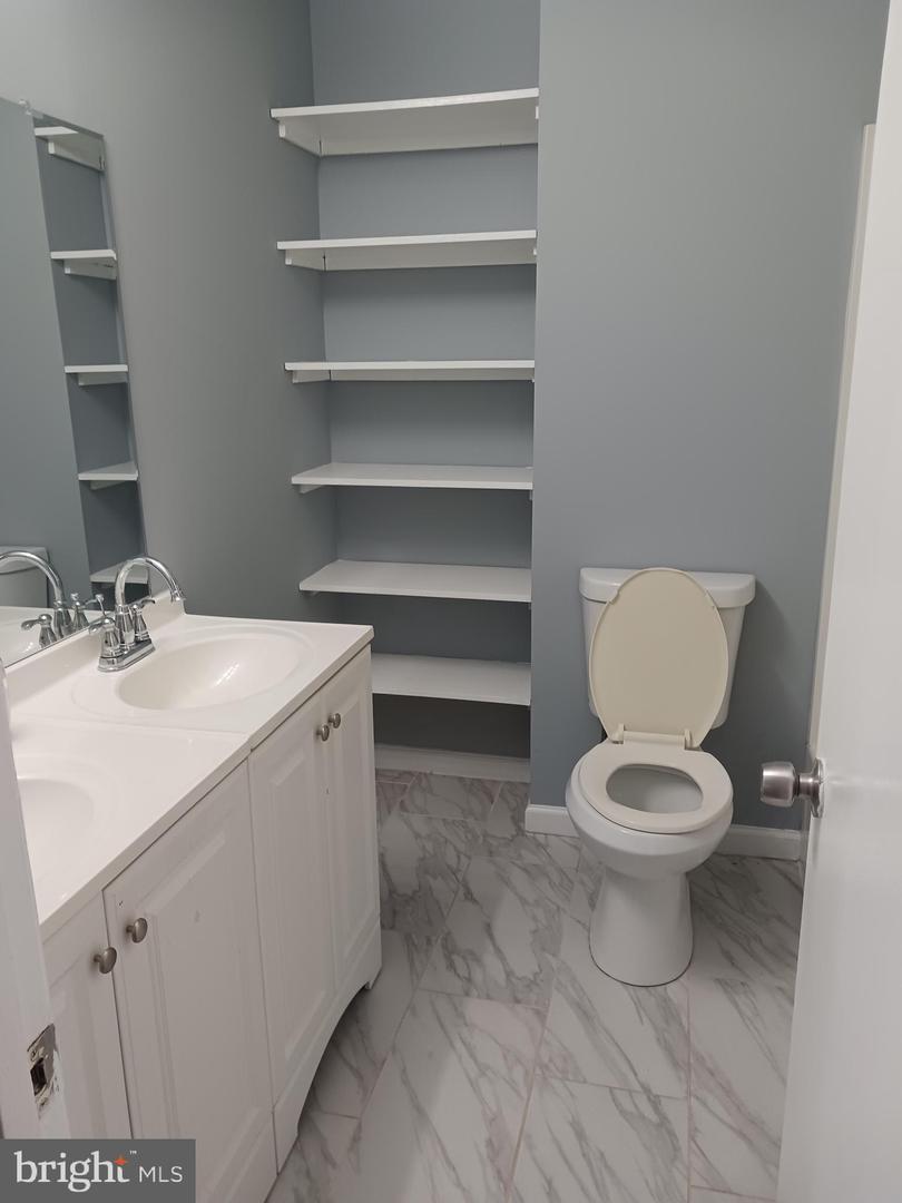 9875 MCGILL CT, MANASSAS, Virginia 20109, 4 Bedrooms Bedrooms, ,2 BathroomsBathrooms,Residential,For sale,9875 MCGILL CT,VAPW2093662 MLS # VAPW2093662