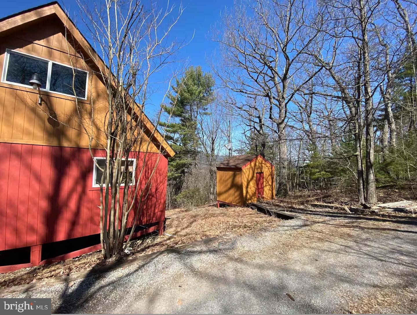 2181 SUPINLICK RIDGE, BROADWAY, Virginia 22815, 3 Bedrooms Bedrooms, ,2 BathroomsBathrooms,Residential,For sale,2181 SUPINLICK RIDGE,VASH2011504 MLS # VASH2011504