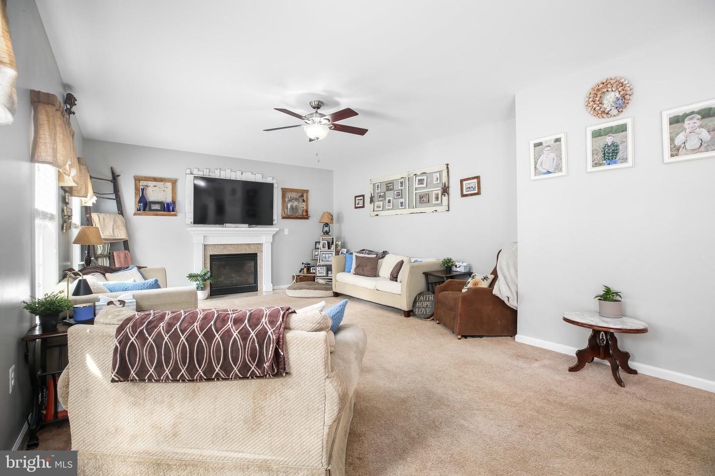 550 LONG MEADOW DR, FREDERICKSBURG, Virginia 22406, 4 Bedrooms Bedrooms, ,2 BathroomsBathrooms,Residential,For sale,550 LONG MEADOW DR,VAST2039208 MLS # VAST2039208