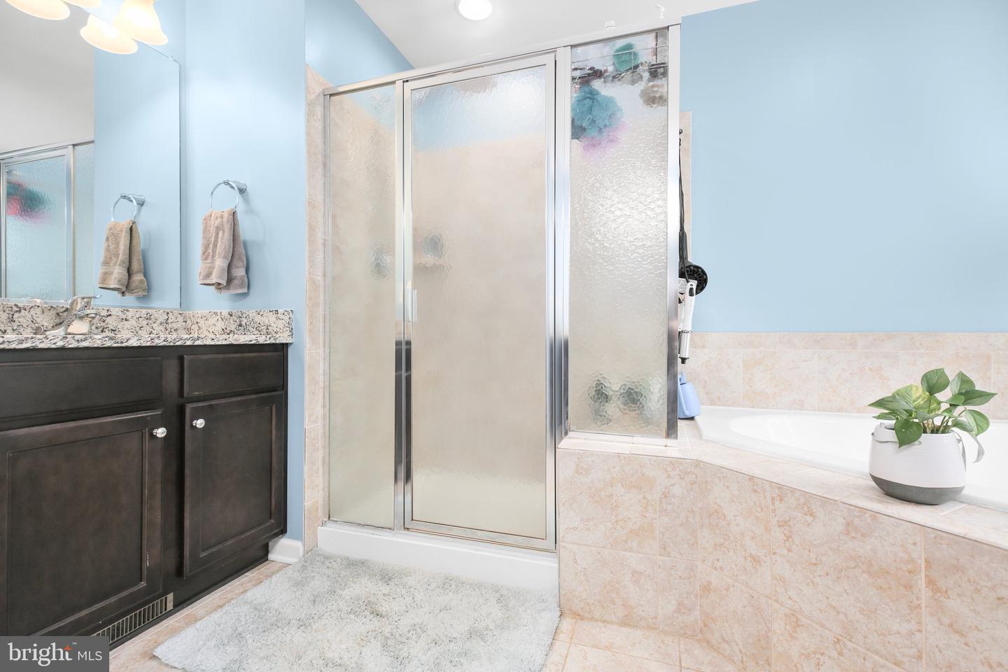 550 LONG MEADOW DR, FREDERICKSBURG, Virginia 22406, 4 Bedrooms Bedrooms, ,2 BathroomsBathrooms,Residential,For sale,550 LONG MEADOW DR,VAST2039208 MLS # VAST2039208