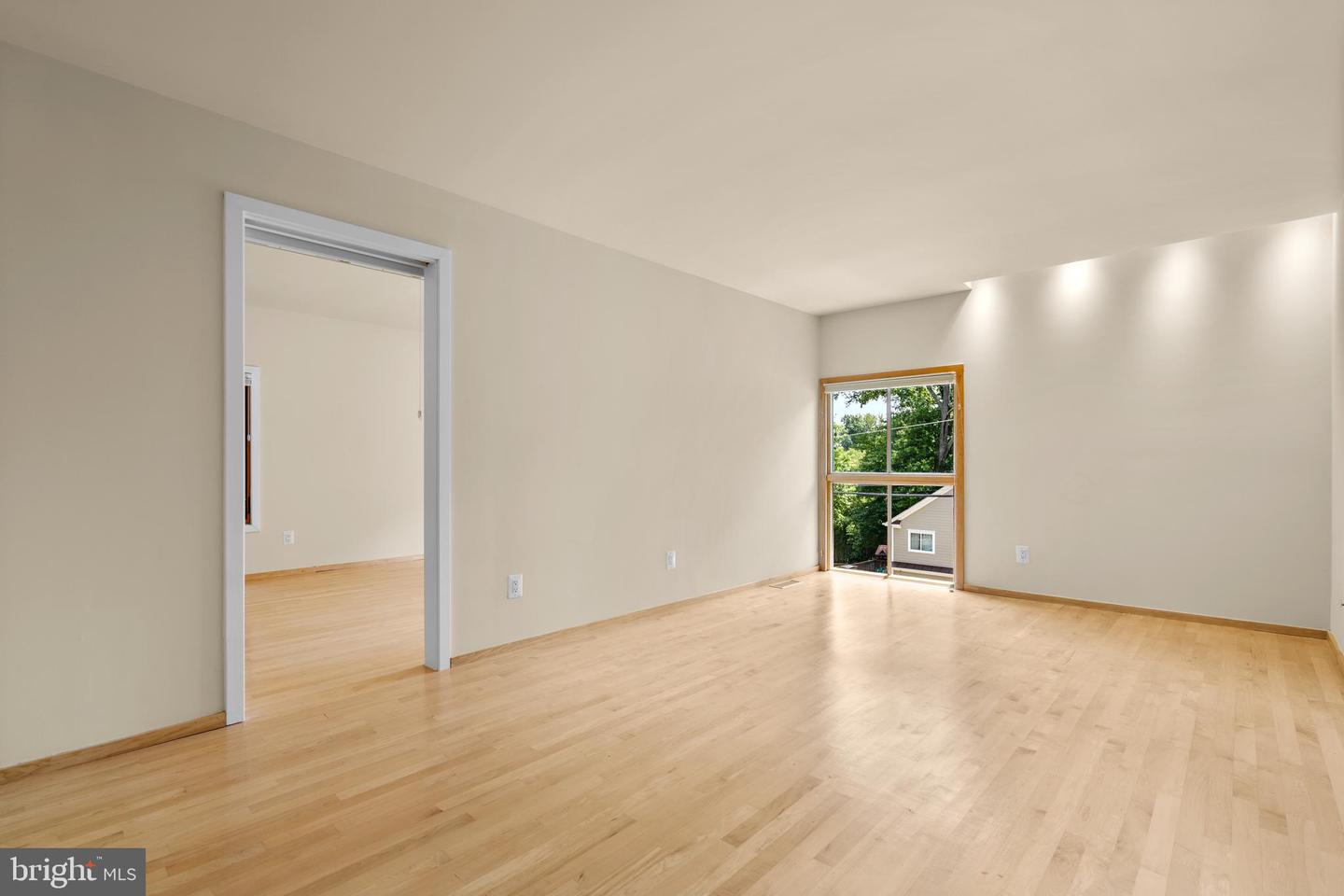 2504 BUCKELEW DR, FALLS CHURCH, Virginia 22046, 4 Bedrooms Bedrooms, ,3 BathroomsBathrooms,Residential,For sale,2504 BUCKELEW DR,VAFX2243774 MLS # VAFX2243774