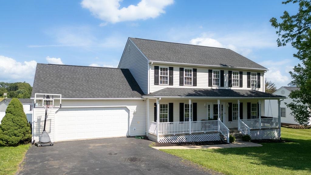 38 BOYINGTON BLVD, WAYNESBORO, Virginia 22980, 3 Bedrooms Bedrooms, ,2 BathroomsBathrooms,Residential,38 BOYINGTON BLVD,666465 MLS # 666465
