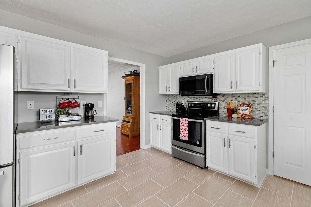 38 BOYINGTON BLVD, WAYNESBORO, Virginia 22980, 3 Bedrooms Bedrooms, ,2 BathroomsBathrooms,Residential,38 BOYINGTON BLVD,666465 MLS # 666465