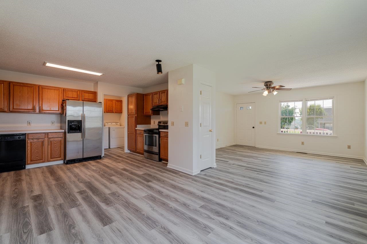 3355 DAWN DR, HARRISONBURG, Virginia 22801, 3 Bedrooms Bedrooms, ,3 BathroomsBathrooms,Residential,3355 DAWN DR,666475 MLS # 666475