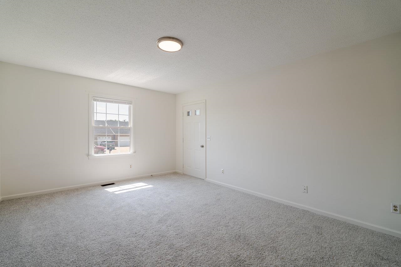 3355 DAWN DR, HARRISONBURG, Virginia 22801, 3 Bedrooms Bedrooms, ,3 BathroomsBathrooms,Residential,3355 DAWN DR,666475 MLS # 666475