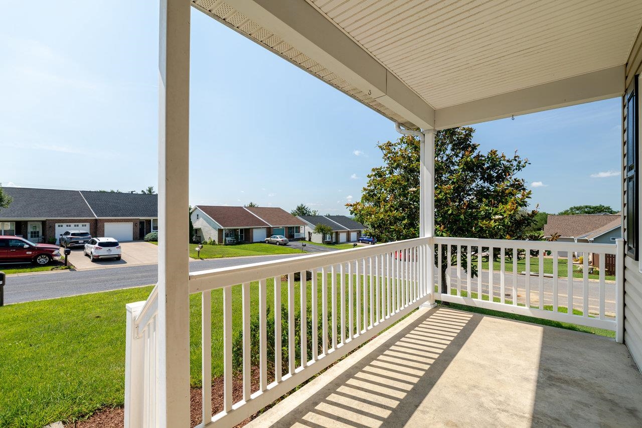 3355 DAWN DR, HARRISONBURG, Virginia 22801, 3 Bedrooms Bedrooms, ,3 BathroomsBathrooms,Residential,3355 DAWN DR,666475 MLS # 666475