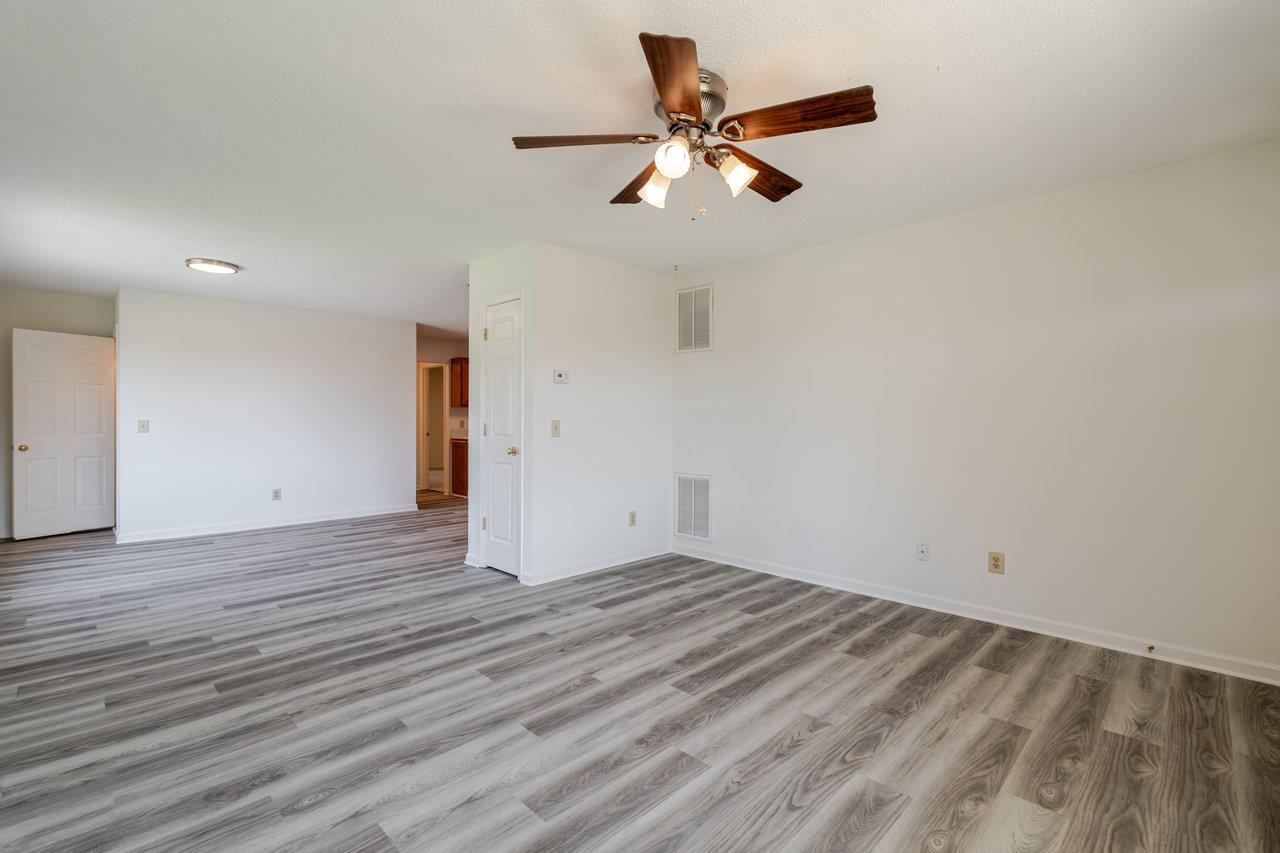 3355 DAWN DR, HARRISONBURG, Virginia 22801, 3 Bedrooms Bedrooms, ,3 BathroomsBathrooms,Residential,3355 DAWN DR,666475 MLS # 666475