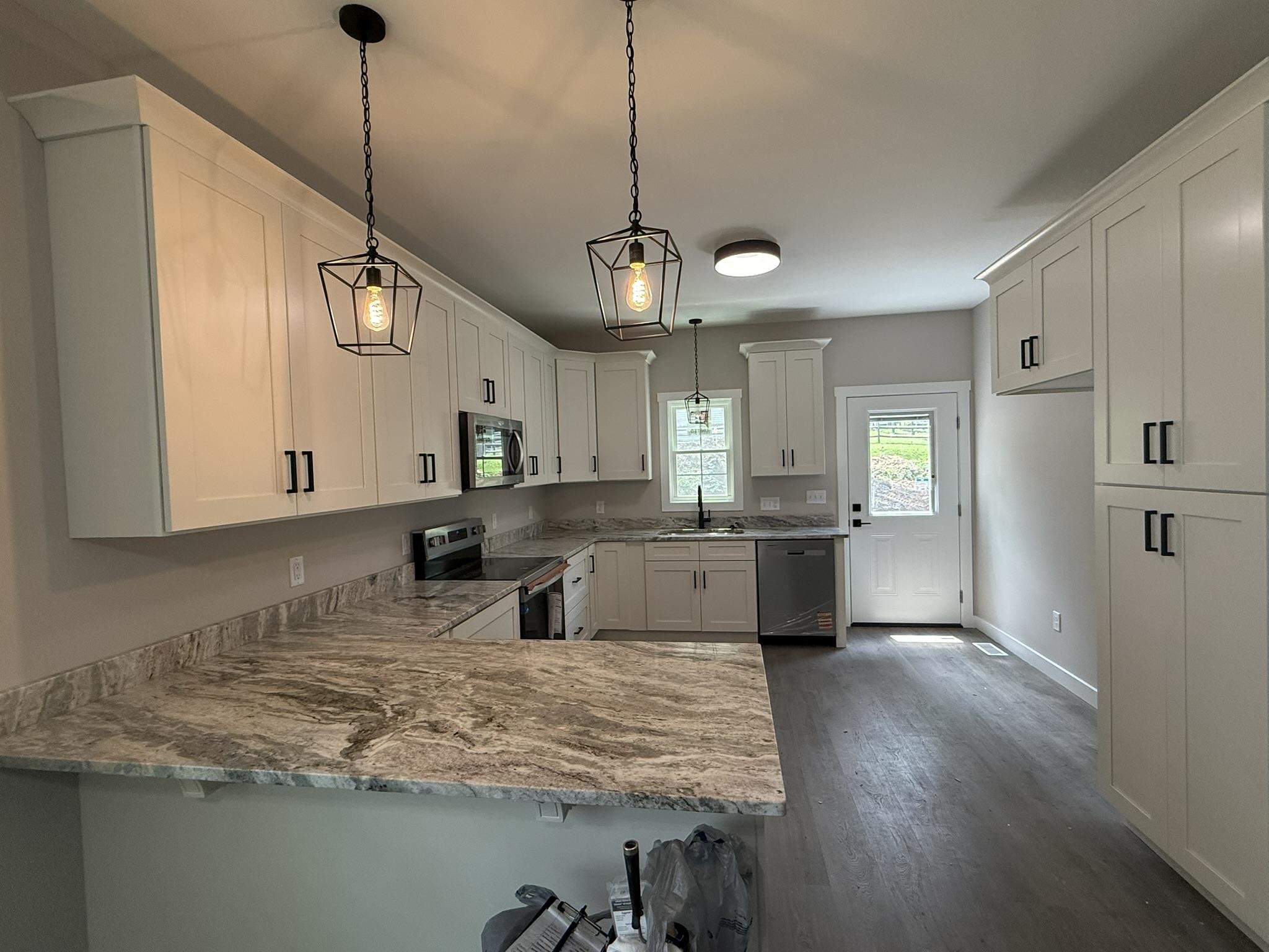 1522 2ND ST, WAYNESBORO, Virginia 22980, 3 Bedrooms Bedrooms, ,2 BathroomsBathrooms,Residential,1522 2ND ST,666503 MLS # 666503
