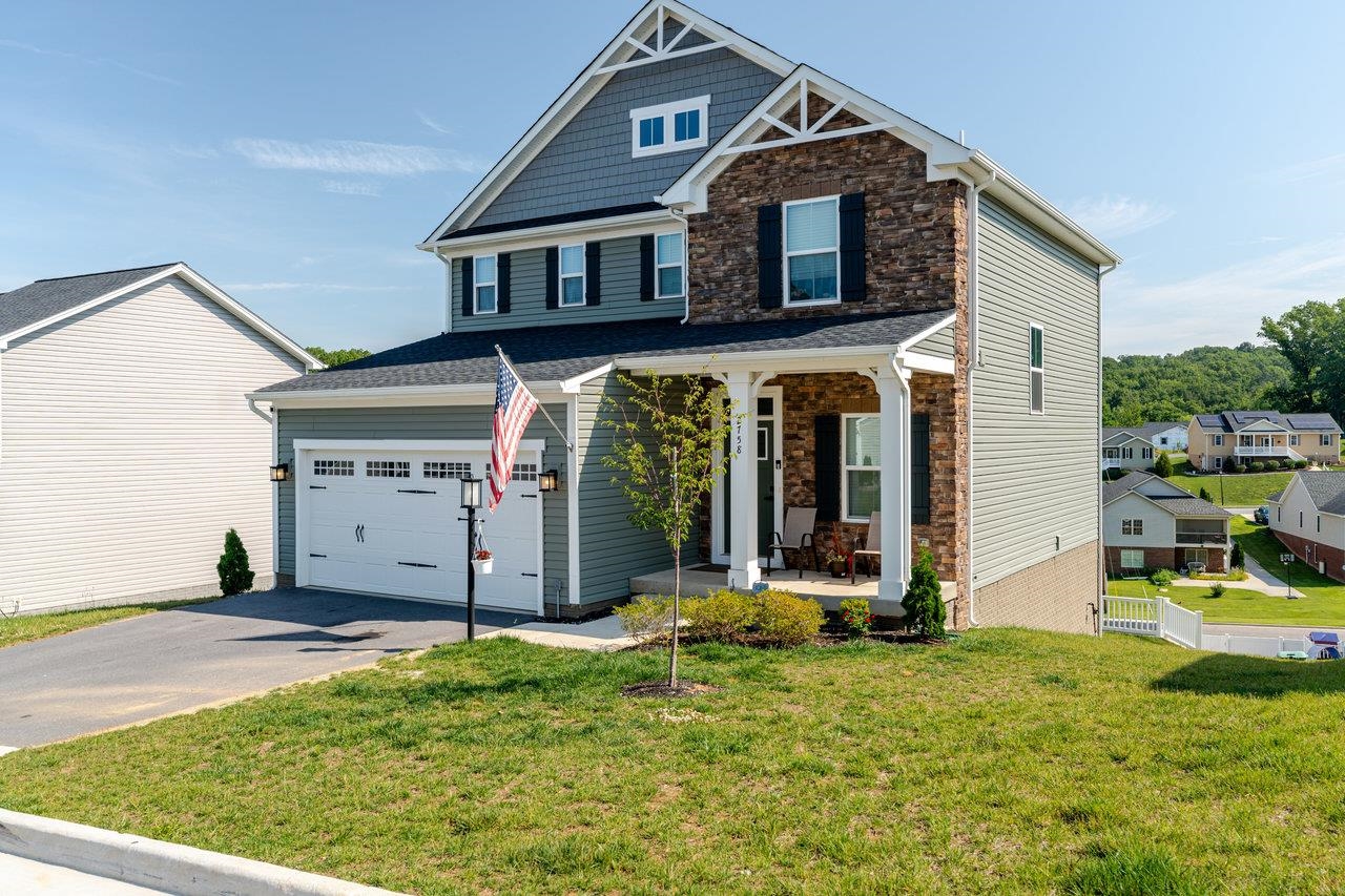 2758 DORVAL RD, HARRISONBURG, Virginia 22801, 5 Bedrooms Bedrooms, ,3 BathroomsBathrooms,Residential,2758 DORVAL RD,666506 MLS # 666506