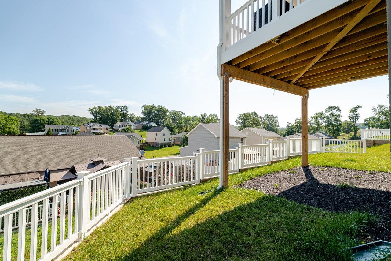 2758 DORVAL RD, HARRISONBURG, Virginia 22801, 5 Bedrooms Bedrooms, ,3 BathroomsBathrooms,Residential,2758 DORVAL RD,666506 MLS # 666506