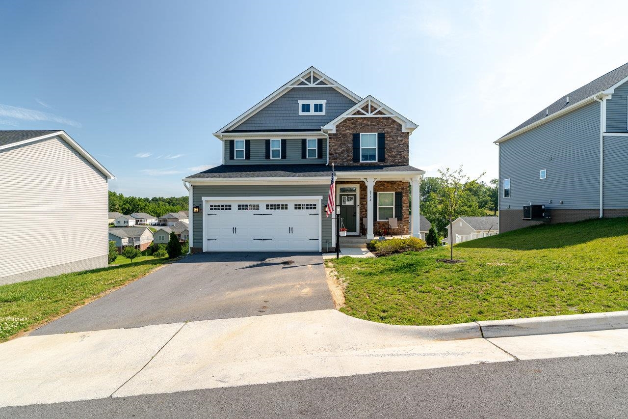 2758 DORVAL RD, HARRISONBURG, Virginia 22801, 5 Bedrooms Bedrooms, ,3 BathroomsBathrooms,Residential,2758 DORVAL RD,666506 MLS # 666506