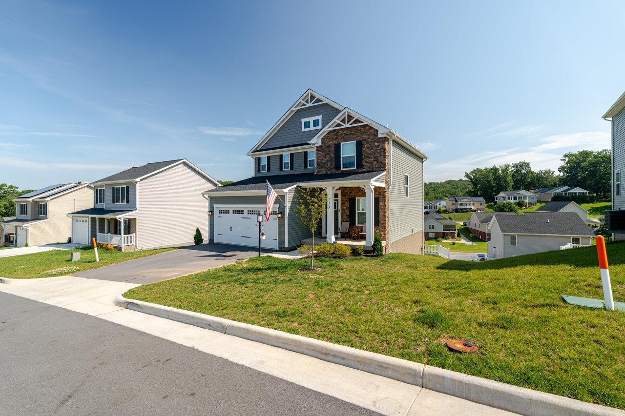 2758 DORVAL RD, HARRISONBURG, Virginia 22801, 5 Bedrooms Bedrooms, ,3 BathroomsBathrooms,Residential,2758 DORVAL RD,666506 MLS # 666506