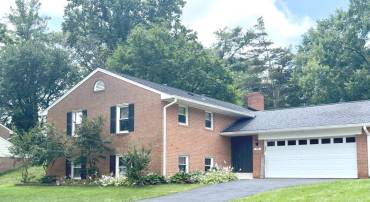 5116 PORTSMOUTH RD, FAIRFAX, Virginia 22032, 4 Bedrooms Bedrooms, ,3 BathroomsBathrooms,Residential,For sale,5116 PORTSMOUTH RD,VAFX2245792 MLS # VAFX2245792