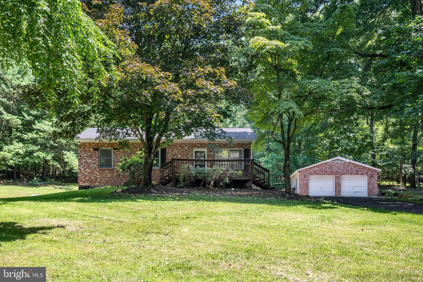 119 LAKEVIEW LN, BOYCE, Virginia 22620, 3 Bedrooms Bedrooms, ,2 BathroomsBathrooms,Residential,For sale,119 LAKEVIEW LN,VACL2003842 MLS # VACL2003842
