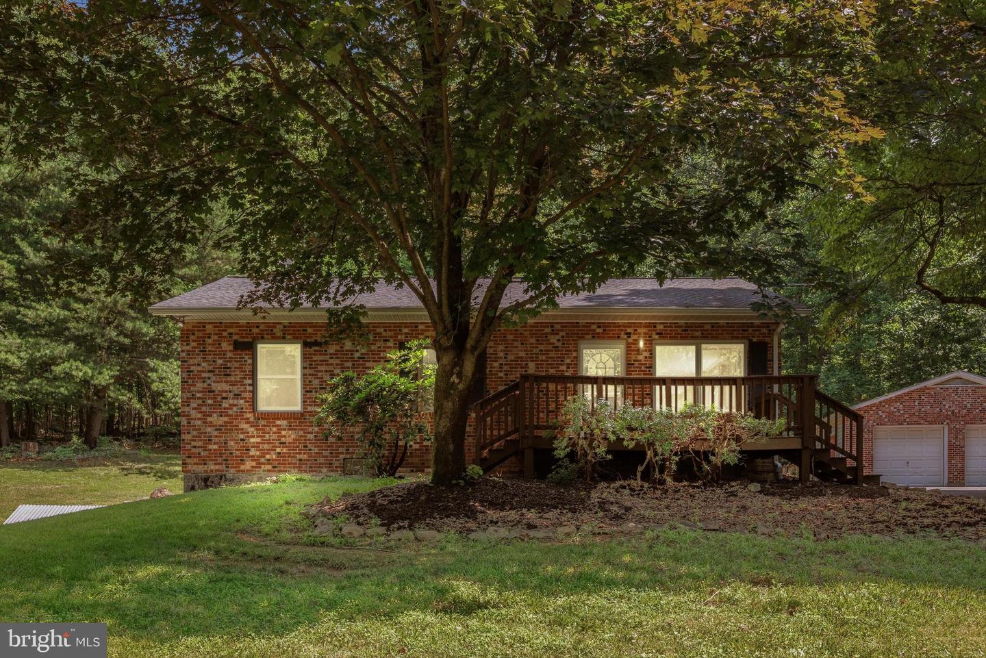 119 LAKEVIEW LN, BOYCE, Virginia 22620, 3 Bedrooms Bedrooms, ,2 BathroomsBathrooms,Residential,For sale,119 LAKEVIEW LN,VACL2003842 MLS # VACL2003842