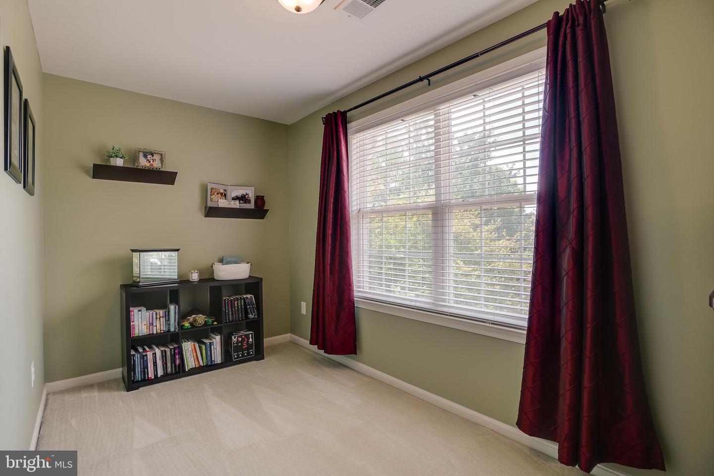 890 AMBLESIDE DR, CULPEPER, Virginia 22701, 4 Bedrooms Bedrooms, ,3 BathroomsBathrooms,Residential,For sale,890 AMBLESIDE DR,VACU2010824 MLS # VACU2010824