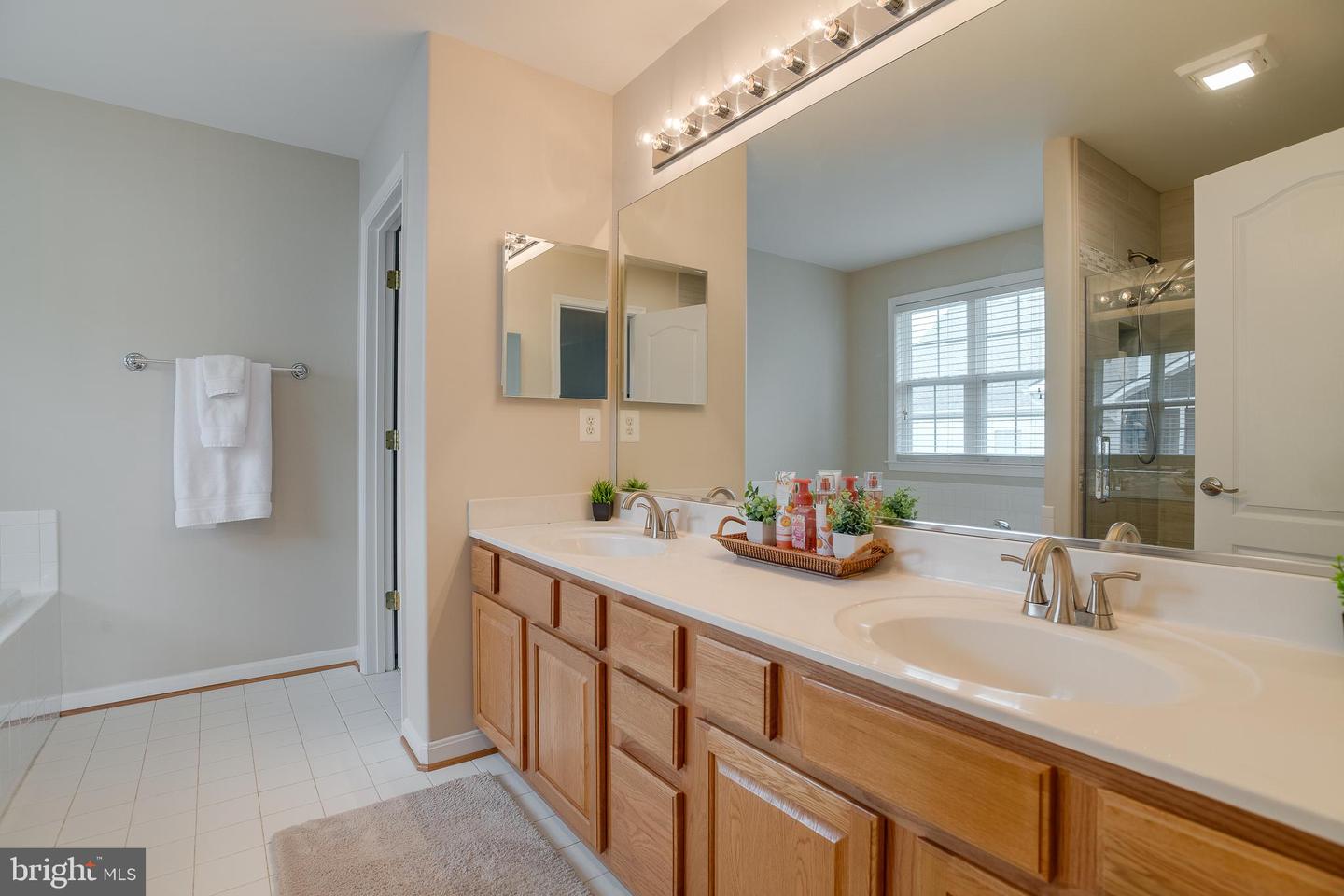 890 AMBLESIDE DR, CULPEPER, Virginia 22701, 4 Bedrooms Bedrooms, ,3 BathroomsBathrooms,Residential,For sale,890 AMBLESIDE DR,VACU2010824 MLS # VACU2010824