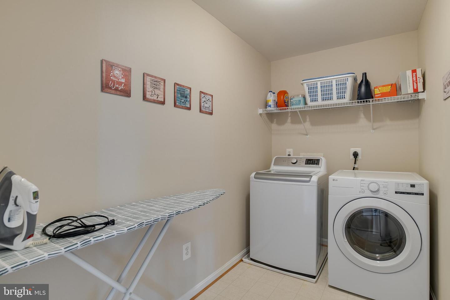 890 AMBLESIDE DR, CULPEPER, Virginia 22701, 4 Bedrooms Bedrooms, ,3 BathroomsBathrooms,Residential,For sale,890 AMBLESIDE DR,VACU2010824 MLS # VACU2010824