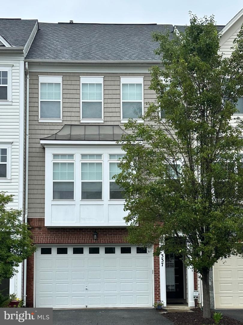 337 WOODSTREAM BLVD, STAFFORD, Virginia 22556, 3 Bedrooms Bedrooms, ,3 BathroomsBathrooms,Residential,For sale,337 WOODSTREAM BLVD,VAST2040014 MLS # VAST2040014
