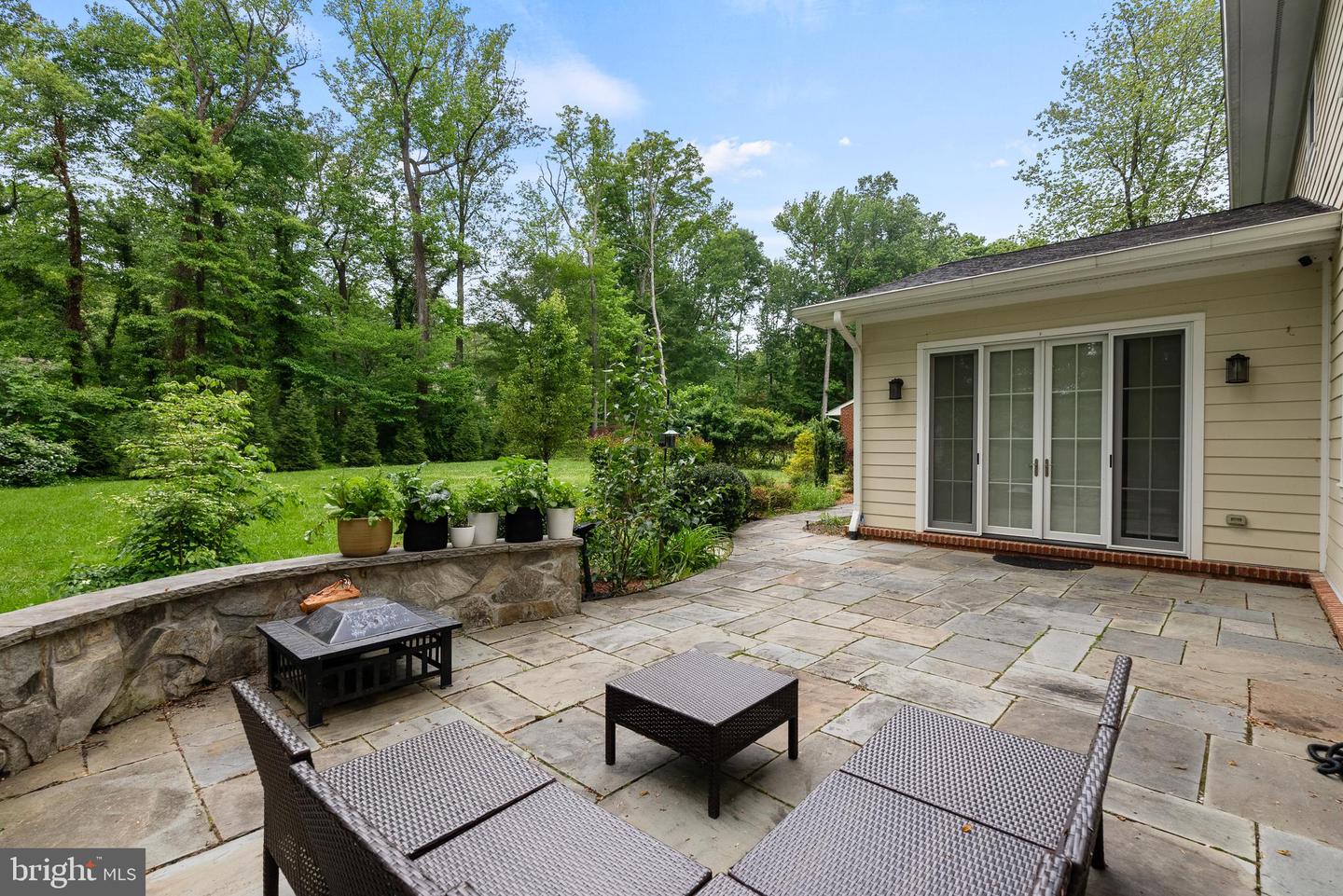 5104 BIRCH LN, ANNANDALE, Virginia 22003, 5 Bedrooms Bedrooms, ,4 BathroomsBathrooms,Residential,For sale,5104 BIRCH LN,VAFX2249254 MLS # VAFX2249254