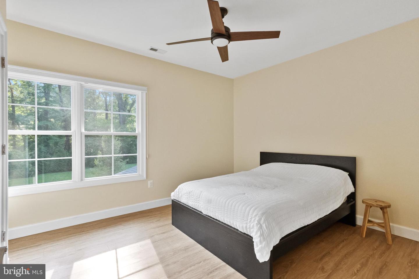 5104 BIRCH LN, ANNANDALE, Virginia 22003, 5 Bedrooms Bedrooms, ,4 BathroomsBathrooms,Residential,For sale,5104 BIRCH LN,VAFX2249254 MLS # VAFX2249254