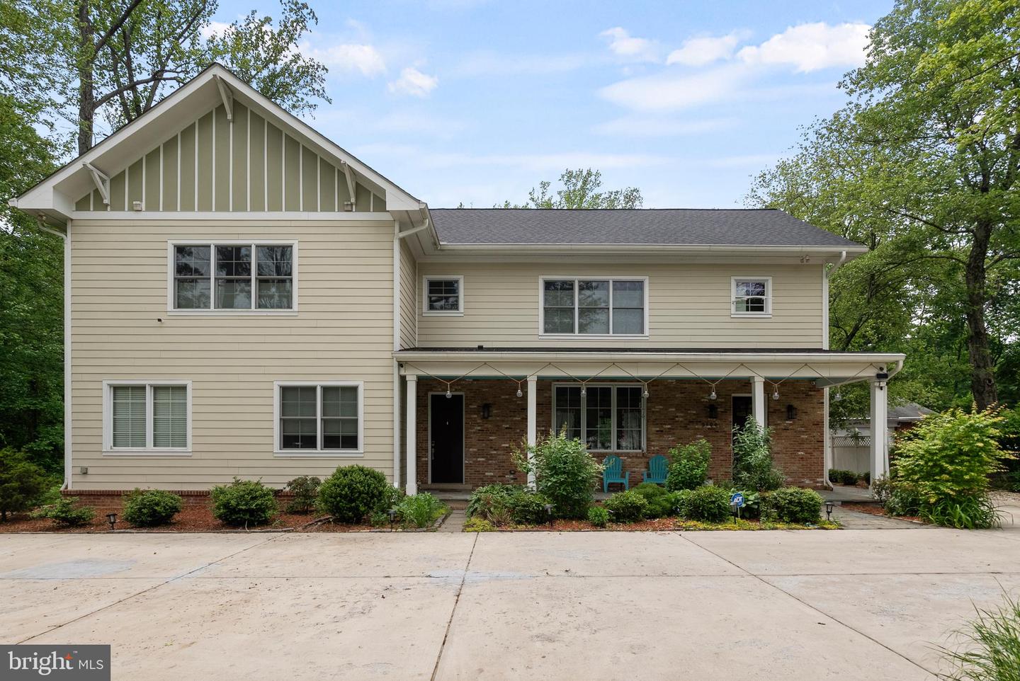 5104 BIRCH LN, ANNANDALE, Virginia 22003, 5 Bedrooms Bedrooms, ,4 BathroomsBathrooms,Residential,For sale,5104 BIRCH LN,VAFX2249254 MLS # VAFX2249254