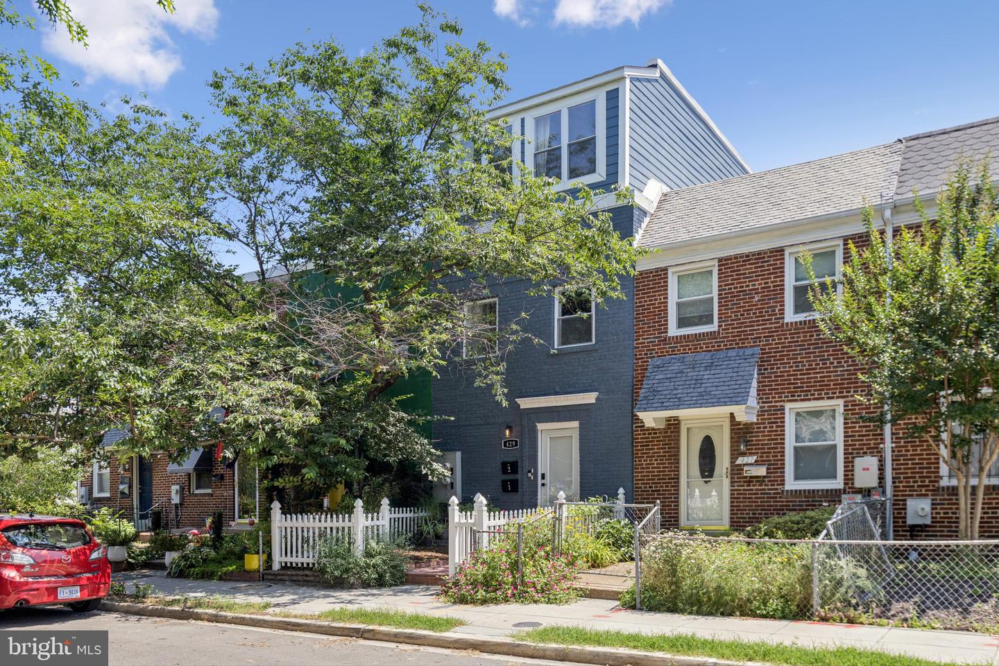 429 20TH ST NE #1, WASHINGTON, District Of Columbia 20002, 2 Bedrooms Bedrooms, ,2 BathroomsBathrooms,Residential,For sale,429 20TH ST NE #1,DCDC2206916 MLS # DCDC2206916