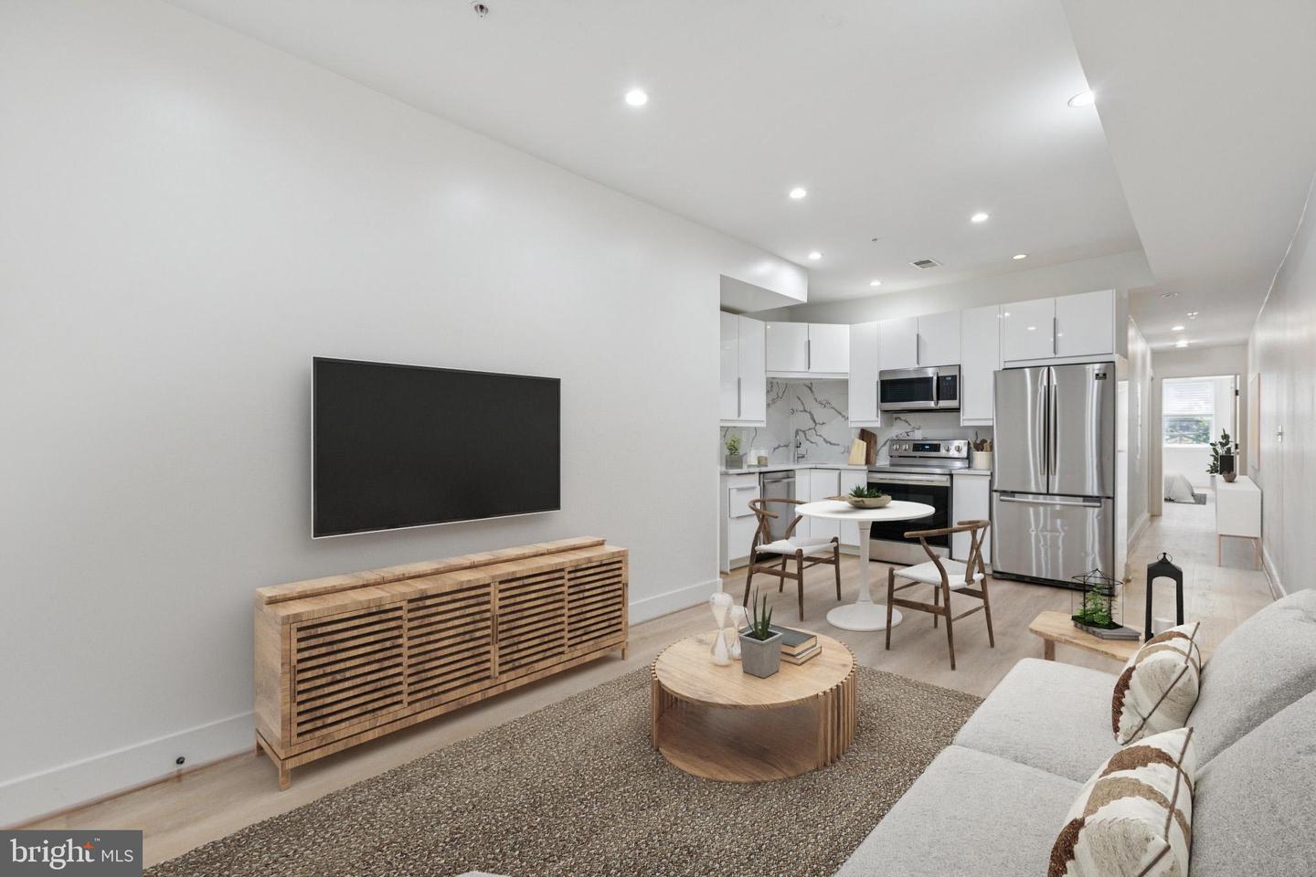 429 20TH ST NE #1, WASHINGTON, District Of Columbia 20002, 2 Bedrooms Bedrooms, ,2 BathroomsBathrooms,Residential,For sale,429 20TH ST NE #1,DCDC2206916 MLS # DCDC2206916