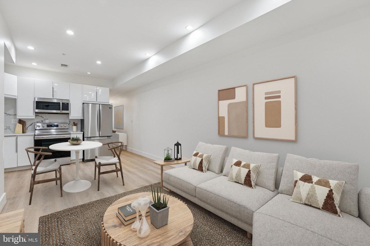 429 20TH ST NE #1, WASHINGTON, District Of Columbia 20002, 2 Bedrooms Bedrooms, ,2 BathroomsBathrooms,Residential,For sale,429 20TH ST NE #1,DCDC2206916 MLS # DCDC2206916
