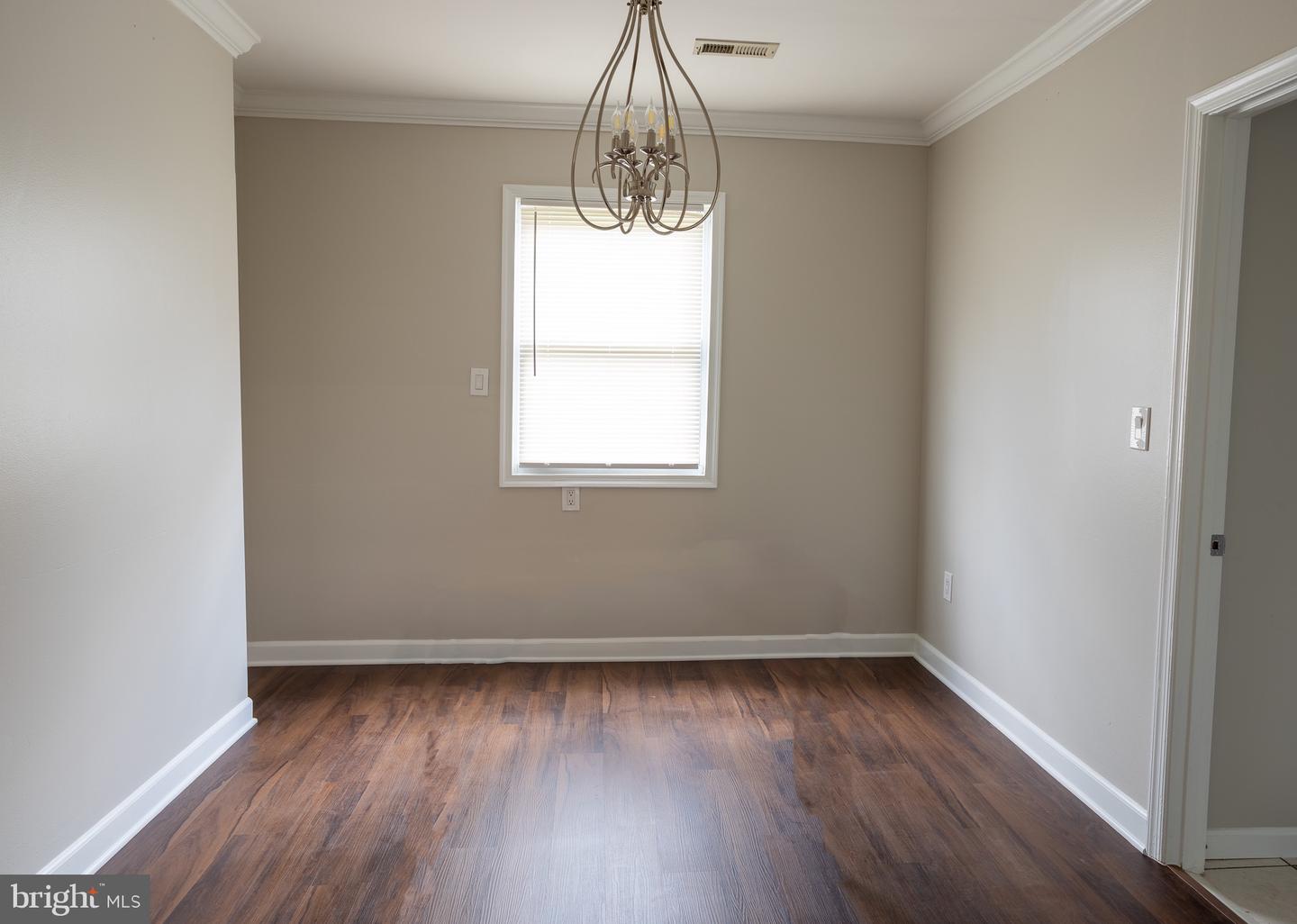 7526 ALBEMARLE DR, MANASSAS, Virginia 20111, 4 Bedrooms Bedrooms, ,2 BathroomsBathrooms,Residential,For sale,7526 ALBEMARLE DR,VAPW2097686 MLS # VAPW2097686