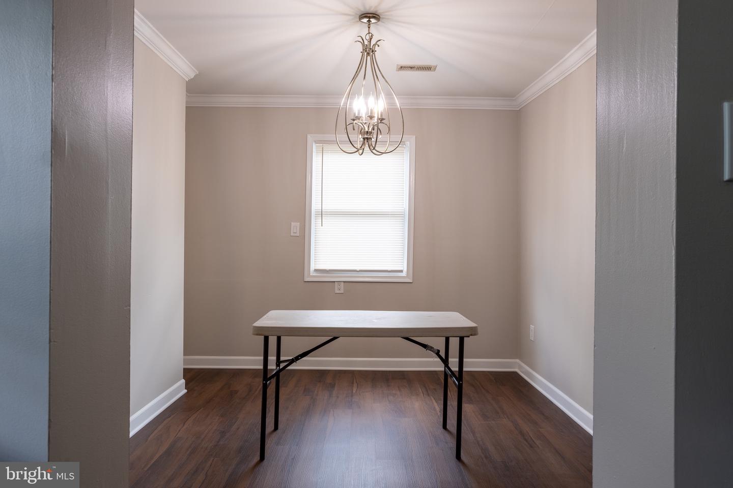 7526 ALBEMARLE DR, MANASSAS, Virginia 20111, 4 Bedrooms Bedrooms, ,2 BathroomsBathrooms,Residential,For sale,7526 ALBEMARLE DR,VAPW2097686 MLS # VAPW2097686