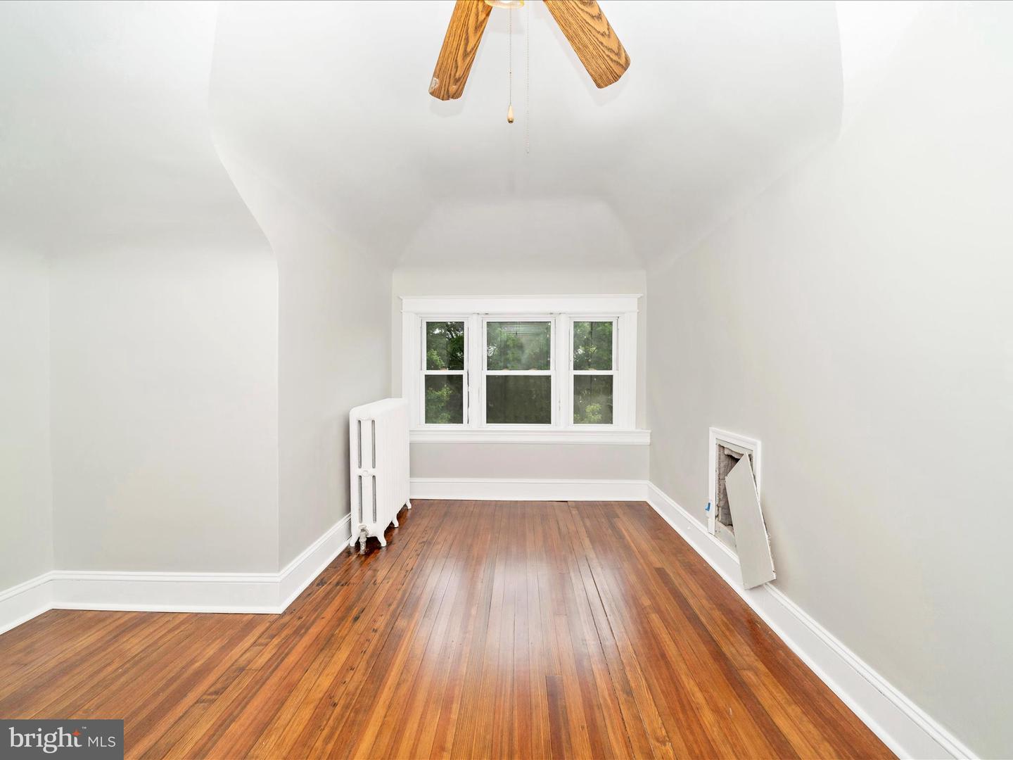 1432 MONTAGUE ST NW, WASHINGTON, District Of Columbia 20011, 5 Bedrooms Bedrooms, ,3 BathroomsBathrooms,Residential,For sale,1432 MONTAGUE ST NW,DCDC2207678 MLS # DCDC2207678
