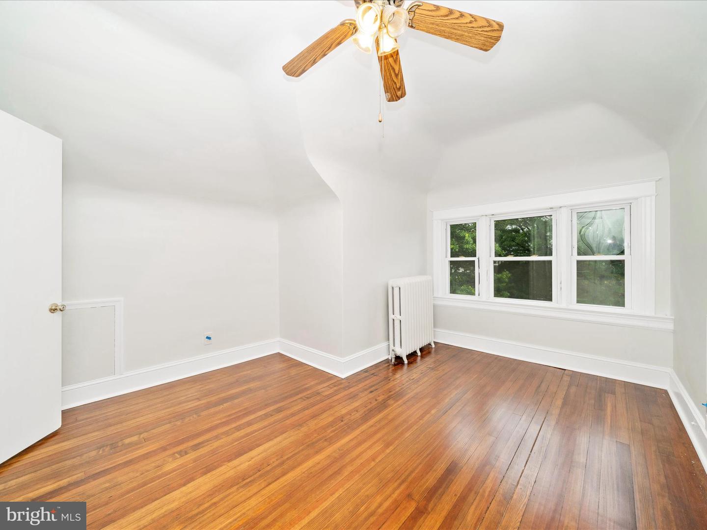 1432 MONTAGUE ST NW, WASHINGTON, District Of Columbia 20011, 5 Bedrooms Bedrooms, ,3 BathroomsBathrooms,Residential,For sale,1432 MONTAGUE ST NW,DCDC2207678 MLS # DCDC2207678