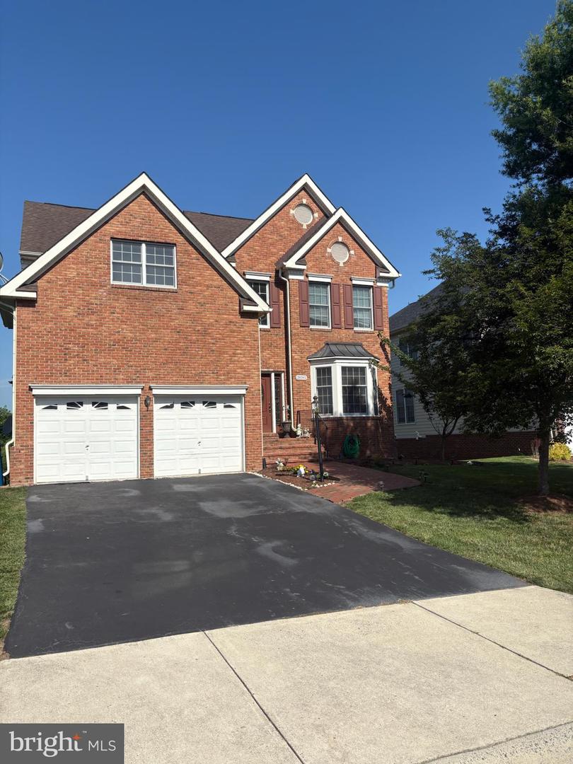 20385 MEDALIST DR, ASHBURN, Virginia 20147, 4 Bedrooms Bedrooms, ,4 BathroomsBathrooms,Residential,For sale,20385 MEDALIST DR,VALO2100506 MLS # VALO2100506