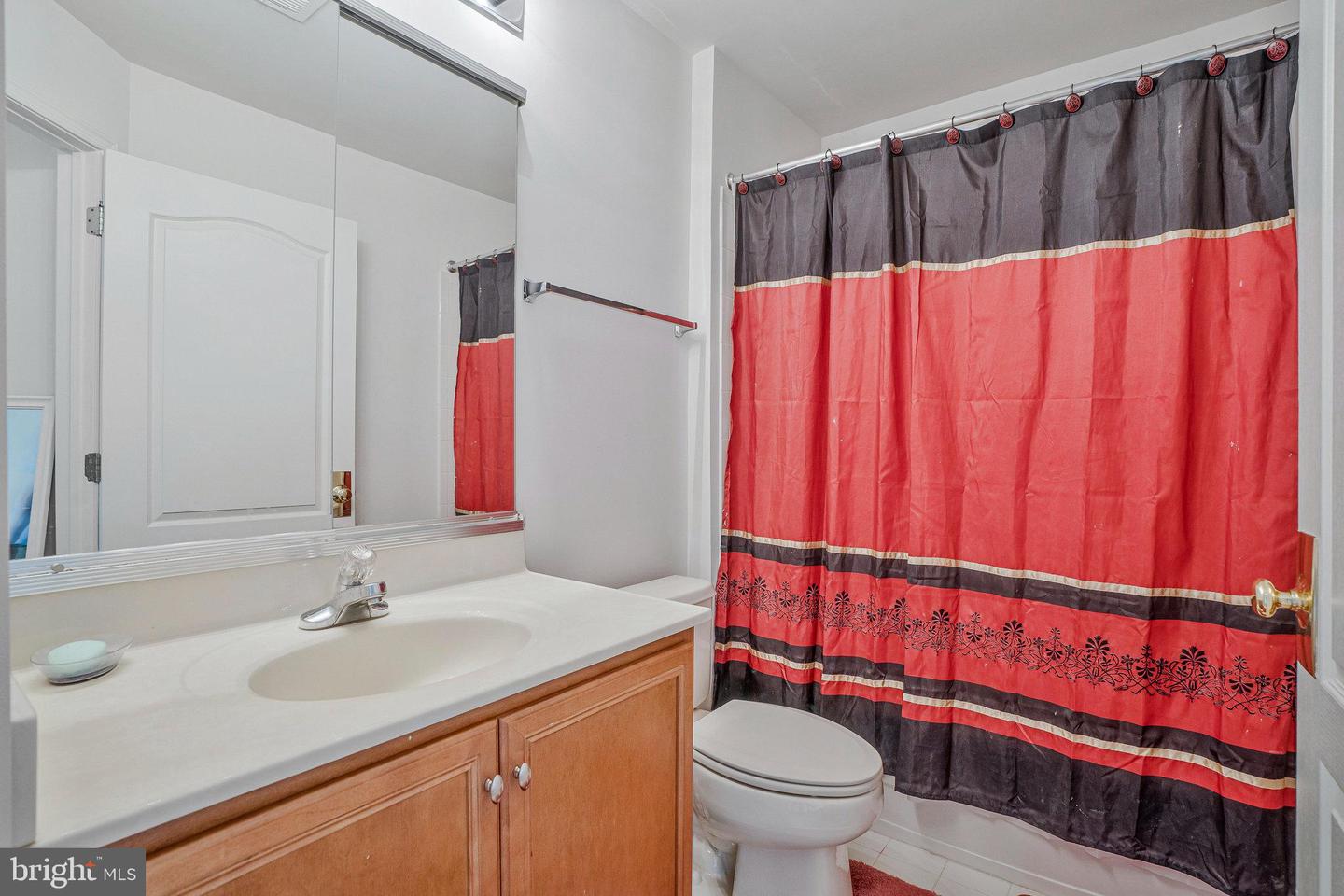 20385 MEDALIST DR, ASHBURN, Virginia 20147, 4 Bedrooms Bedrooms, ,4 BathroomsBathrooms,Residential,For sale,20385 MEDALIST DR,VALO2100506 MLS # VALO2100506