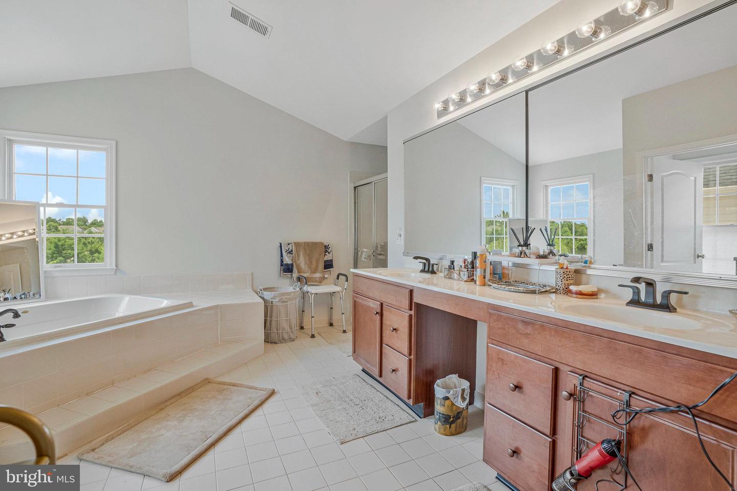 20385 MEDALIST DR, ASHBURN, Virginia 20147, 4 Bedrooms Bedrooms, ,4 BathroomsBathrooms,Residential,For sale,20385 MEDALIST DR,VALO2100506 MLS # VALO2100506