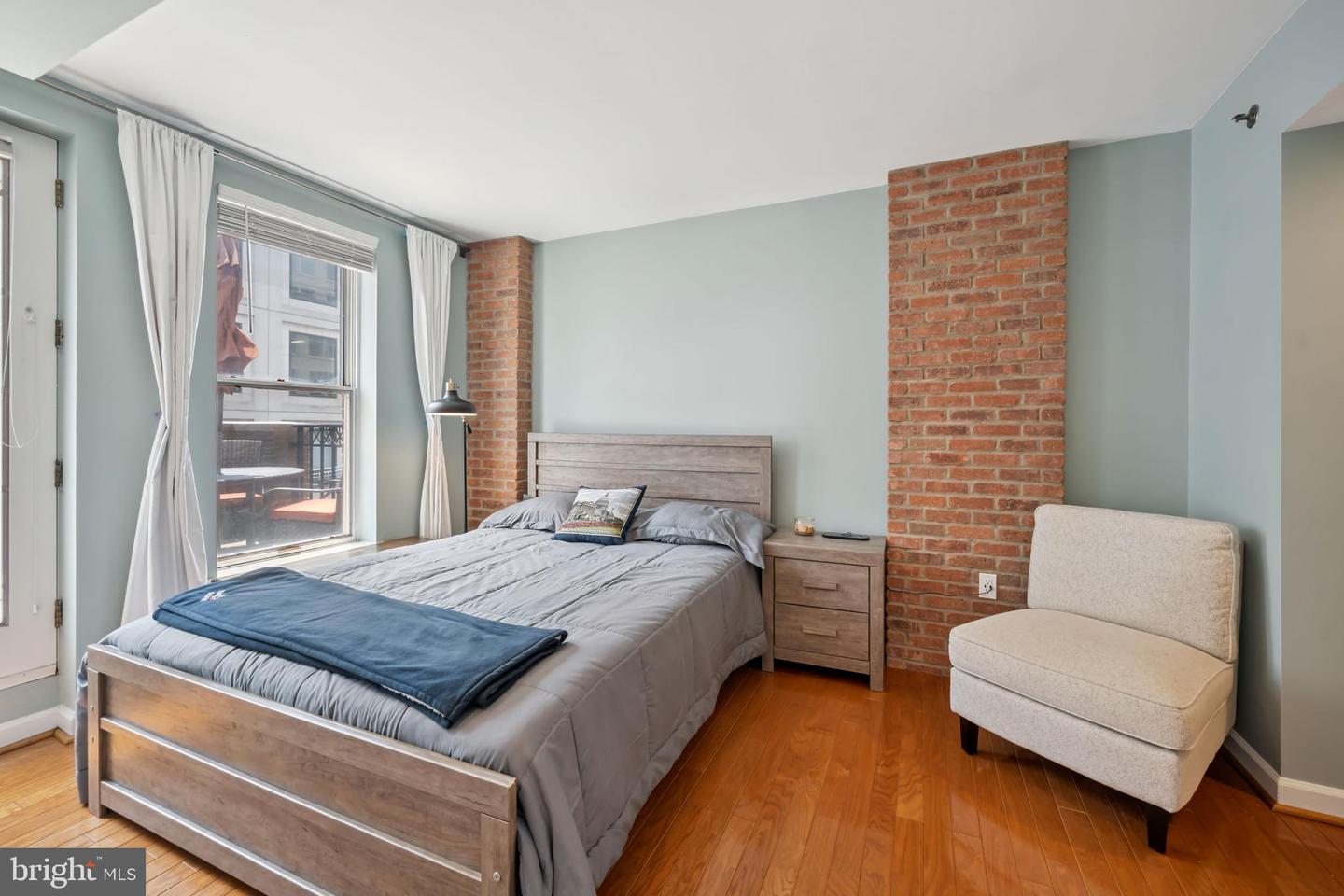601 PENNSYLVANIA AVE NW #812, WASHINGTON, District Of Columbia 20004, 1 Bedroom Bedrooms, ,1 BathroomBathrooms,Residential,For sale,601 PENNSYLVANIA AVE NW #812,DCDC2207786 MLS # DCDC2207786