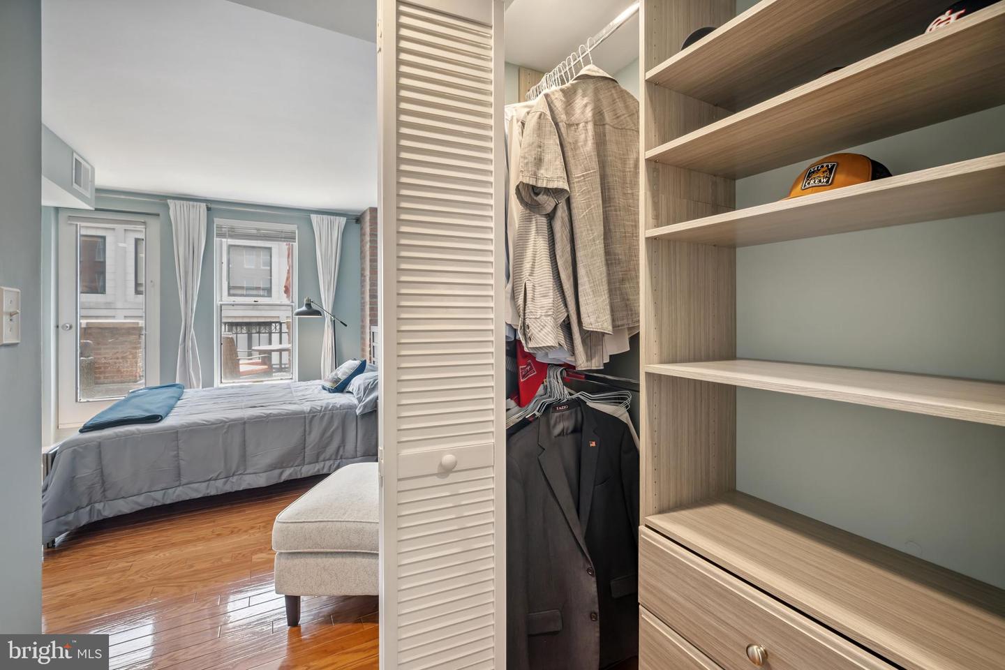 601 PENNSYLVANIA AVE NW #812, WASHINGTON, District Of Columbia 20004, 1 Bedroom Bedrooms, ,1 BathroomBathrooms,Residential,For sale,601 PENNSYLVANIA AVE NW #812,DCDC2207786 MLS # DCDC2207786