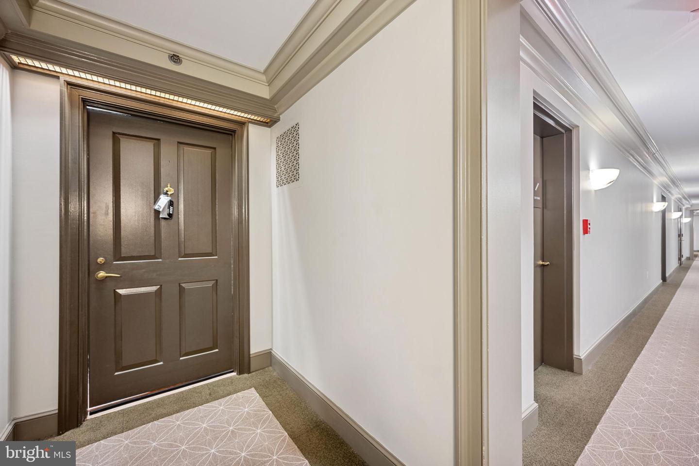 601 PENNSYLVANIA AVE NW #812, WASHINGTON, District Of Columbia 20004, 1 Bedroom Bedrooms, ,1 BathroomBathrooms,Residential,For sale,601 PENNSYLVANIA AVE NW #812,DCDC2207786 MLS # DCDC2207786