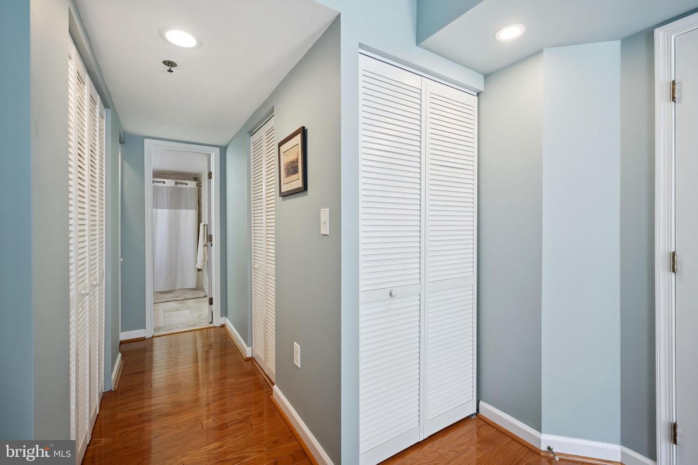 601 PENNSYLVANIA AVE NW #812, WASHINGTON, District Of Columbia 20004, 1 Bedroom Bedrooms, ,1 BathroomBathrooms,Residential,For sale,601 PENNSYLVANIA AVE NW #812,DCDC2207786 MLS # DCDC2207786
