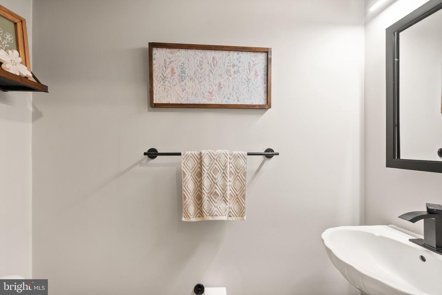 1475-C N VAN DORN ST, ALEXANDRIA, Virginia 22304, 2 Bedrooms Bedrooms, ,1 BathroomBathrooms,Residential,For sale,1475-C N VAN DORN ST,VAAX2047012 MLS # VAAX2047012