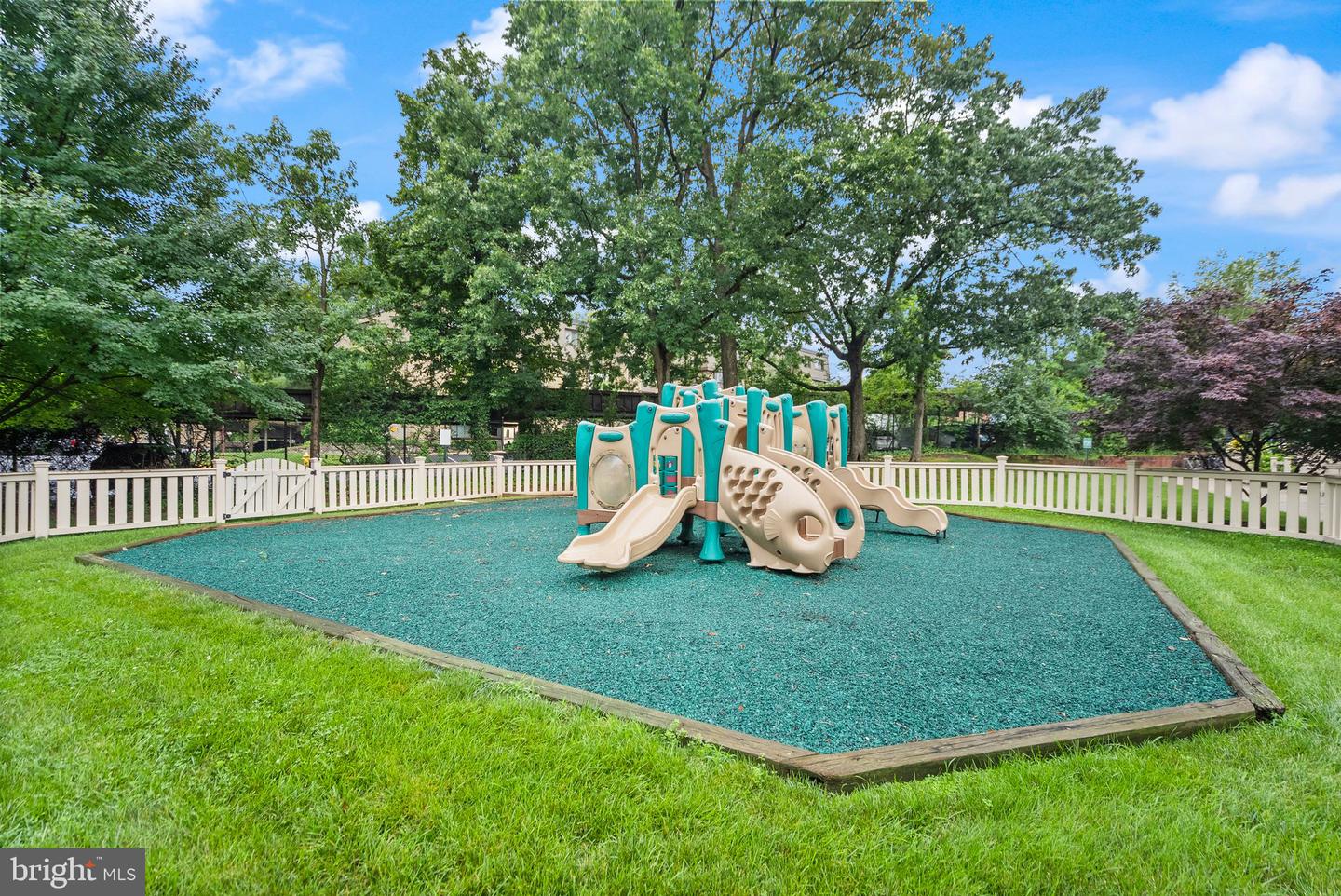 1475-C N VAN DORN ST, ALEXANDRIA, Virginia 22304, 2 Bedrooms Bedrooms, ,1 BathroomBathrooms,Residential,For sale,1475-C N VAN DORN ST,VAAX2047012 MLS # VAAX2047012