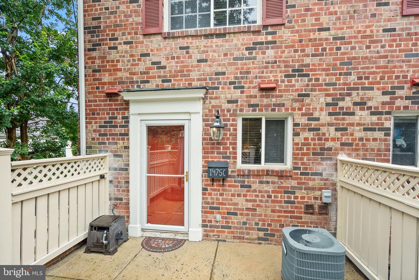 1475-C N VAN DORN ST, ALEXANDRIA, Virginia 22304, 2 Bedrooms Bedrooms, ,1 BathroomBathrooms,Residential,For sale,1475-C N VAN DORN ST,VAAX2047012 MLS # VAAX2047012