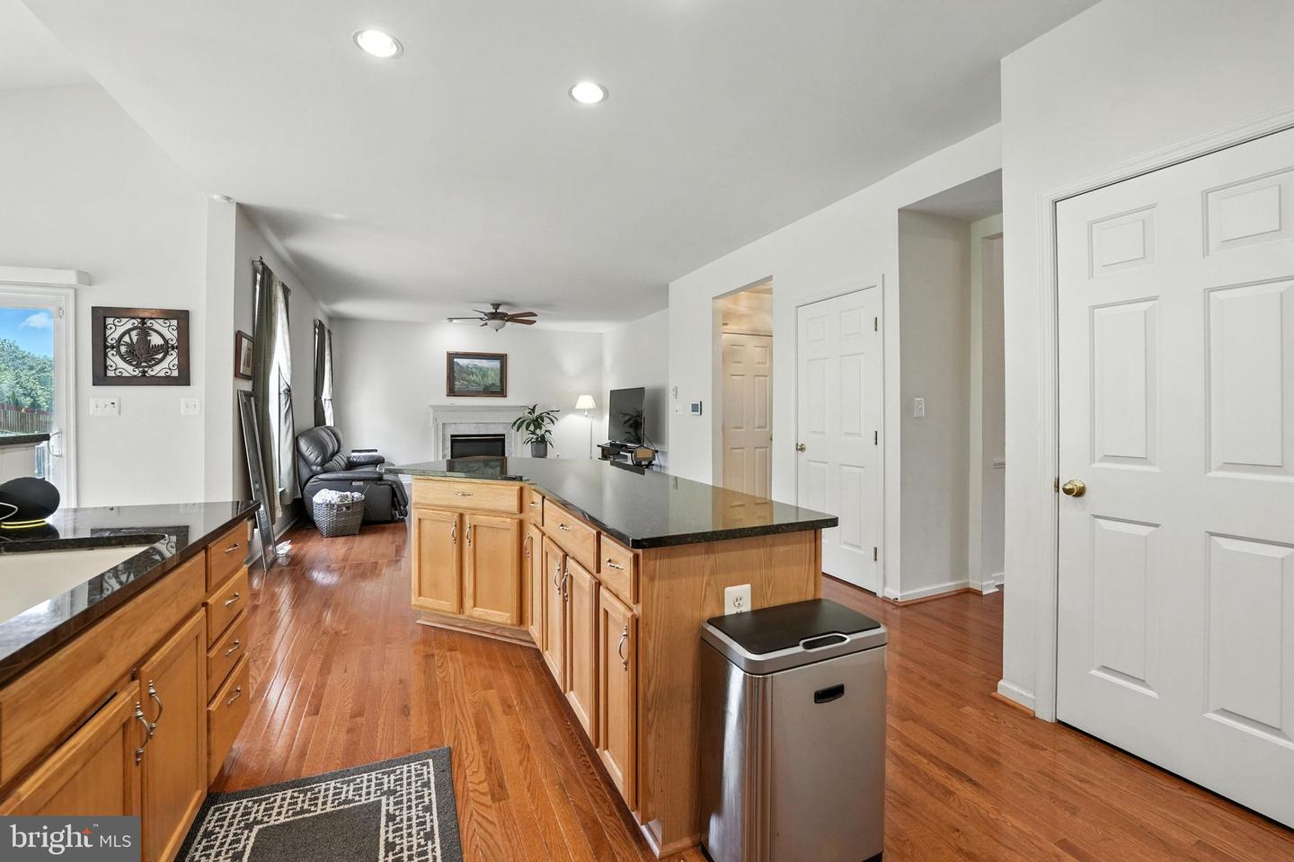 17665 AVENEL LN, DUMFRIES, Virginia 22026, 5 Bedrooms Bedrooms, ,3 BathroomsBathrooms,Residential,For sale,17665 AVENEL LN,VAPW2098188 MLS # VAPW2098188
