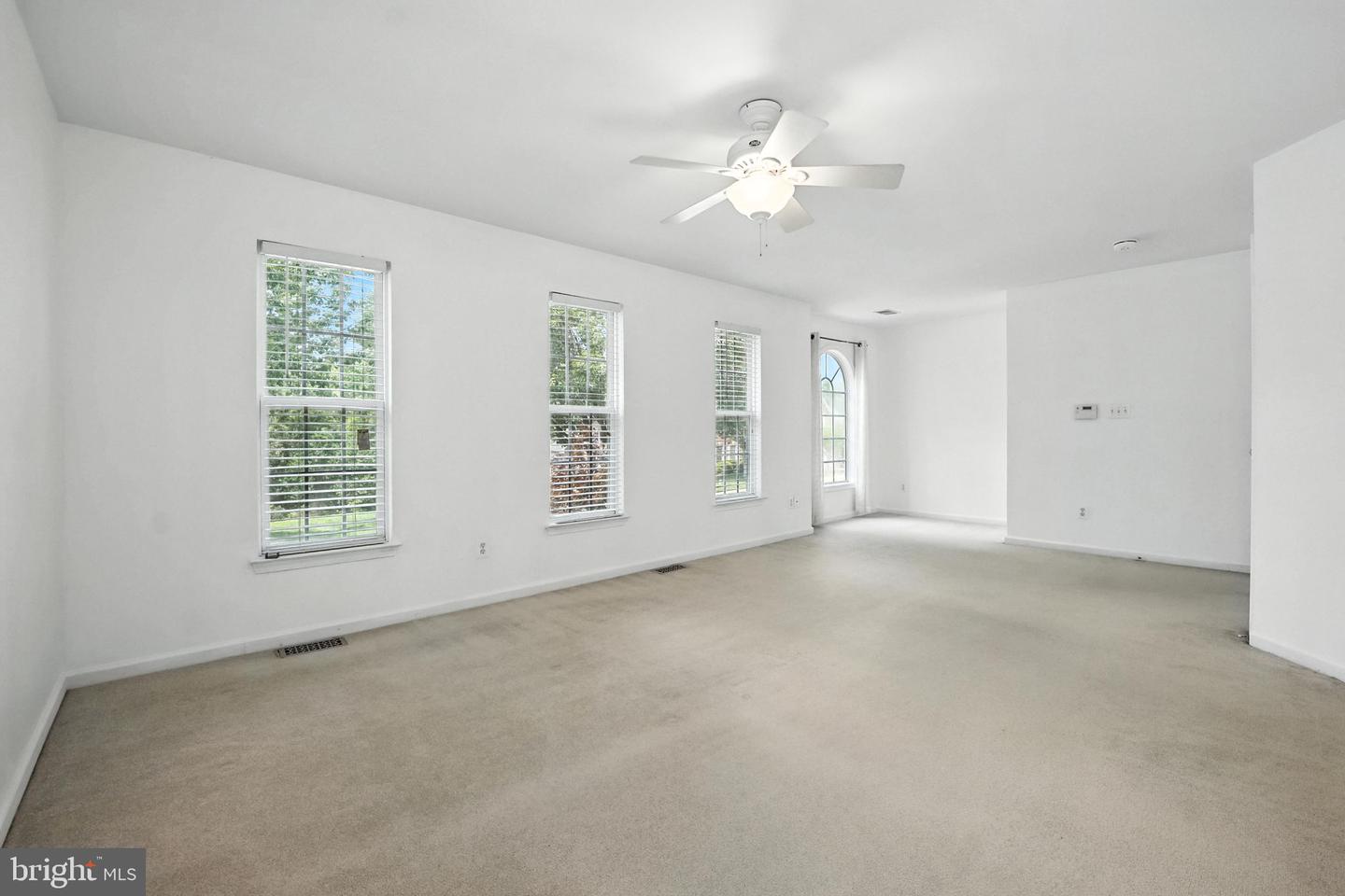 17665 AVENEL LN, DUMFRIES, Virginia 22026, 5 Bedrooms Bedrooms, ,3 BathroomsBathrooms,Residential,For sale,17665 AVENEL LN,VAPW2098188 MLS # VAPW2098188