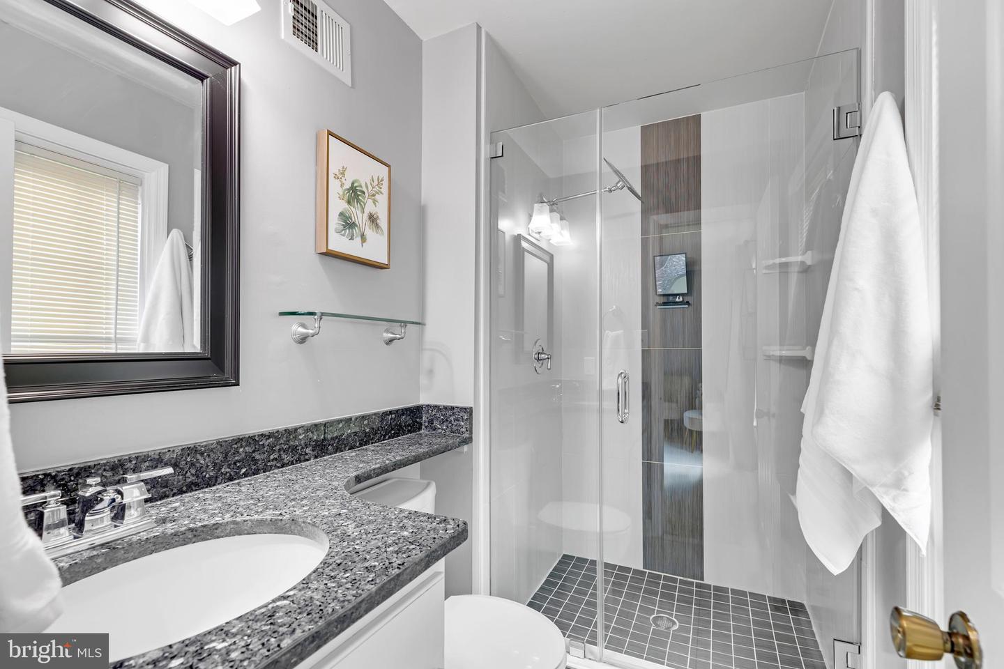 5632 RIDGE VIEW DR, ALEXANDRIA, Virginia 22310, 3 Bedrooms Bedrooms, ,2 BathroomsBathrooms,Residential,For sale,5632 RIDGE VIEW DR,VAFX2252518 MLS # VAFX2252518